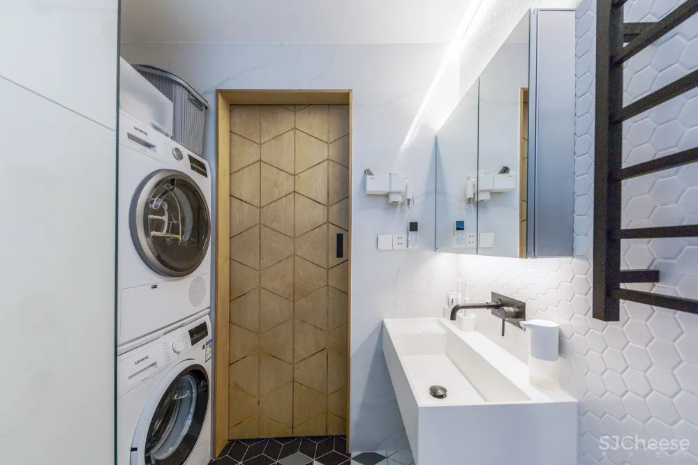 肃画的家 / ADWANGStudio