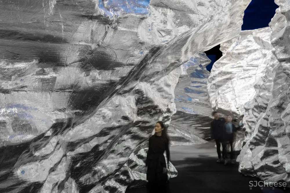 最新 | 积粟社:赶集 – 镜像·2018年广州设计周的积粟社