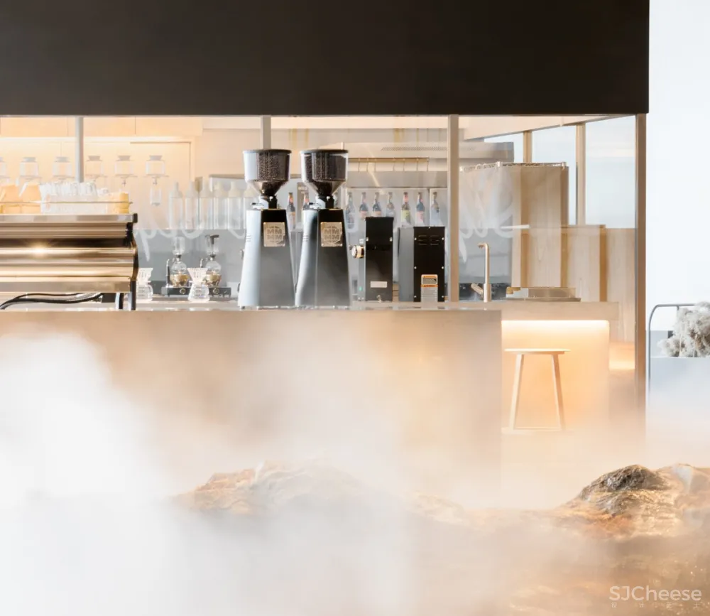 最新 | Nota Architects：Seesaw Coffee 朝阳大悦城店