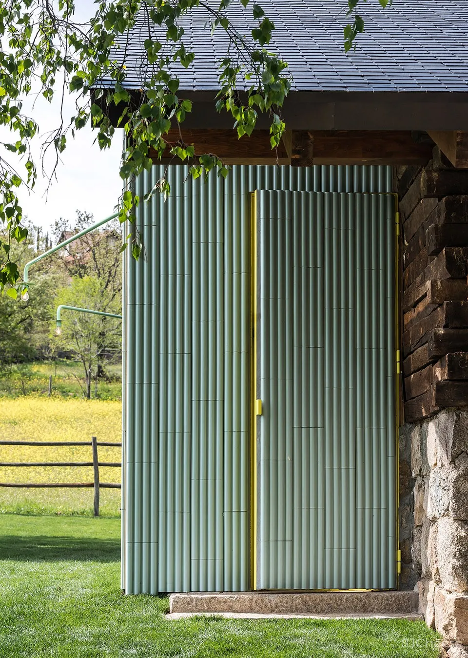 新旧住宅,西班牙 / Enrique Espinosa + Lys Villalba