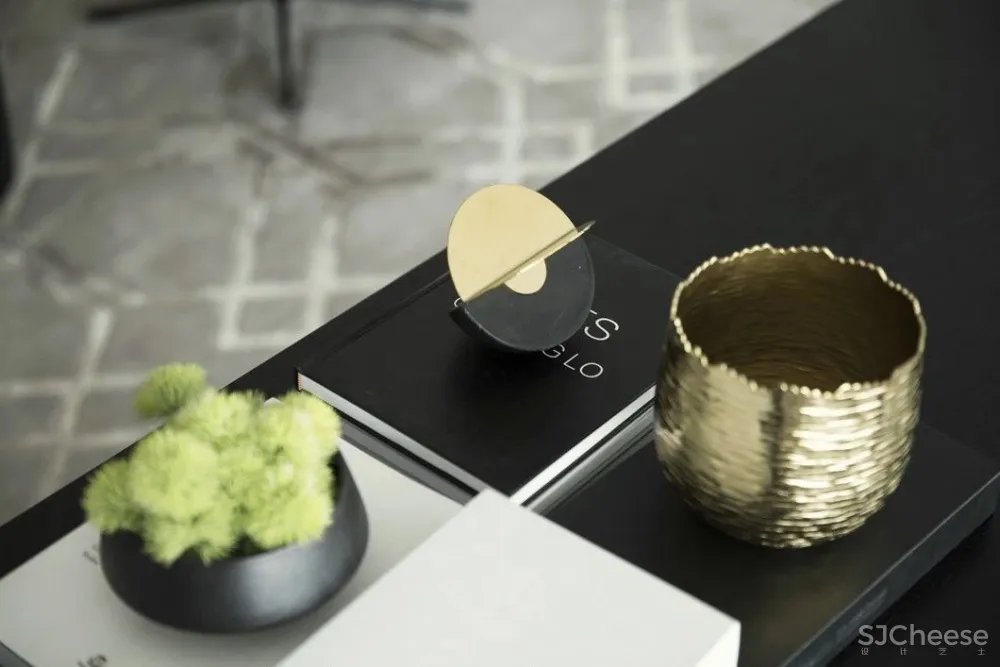 高级灰丨演绎奢侈办公头等舱