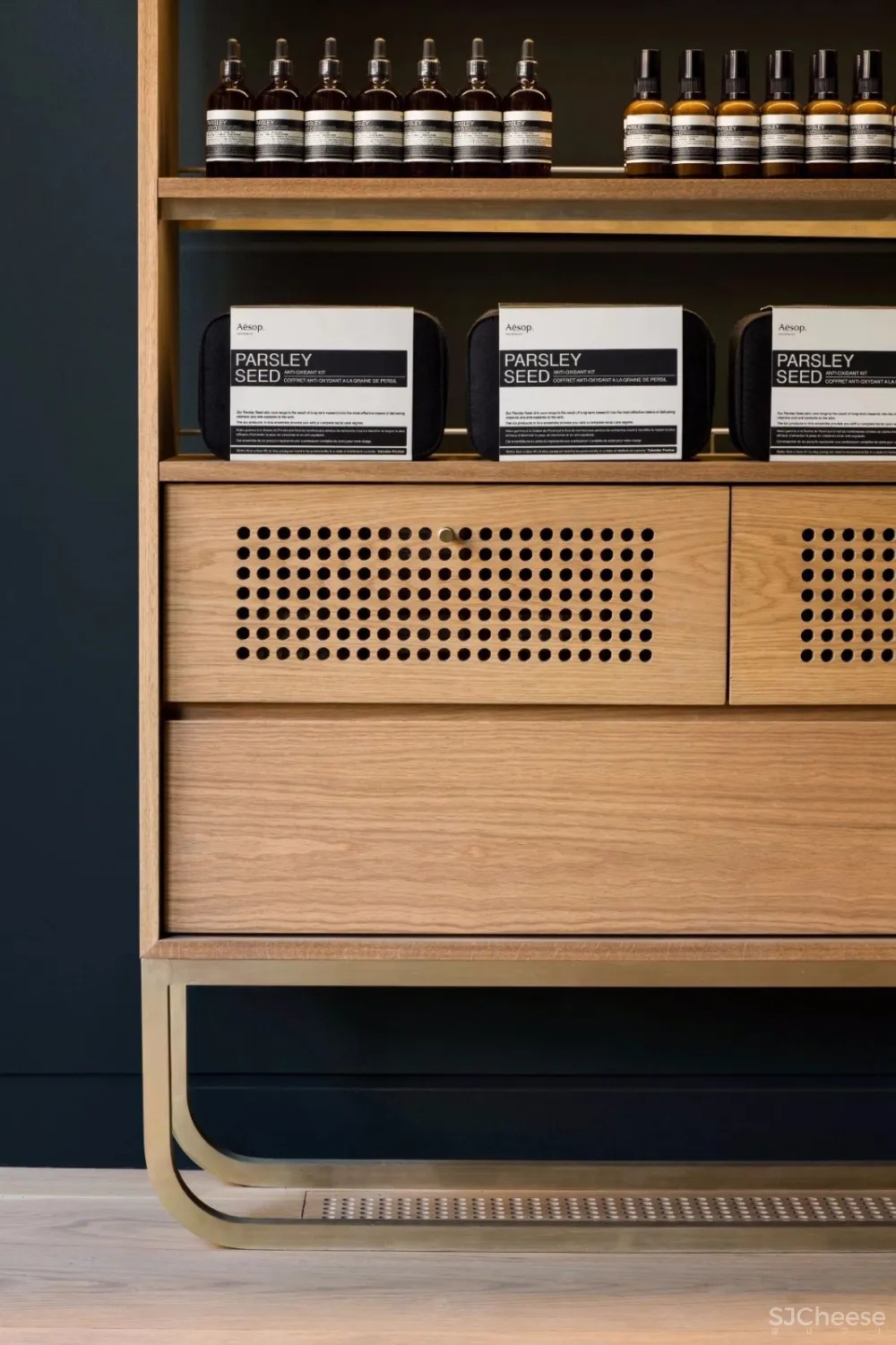 Alain Carle | 创造小而精致的空间