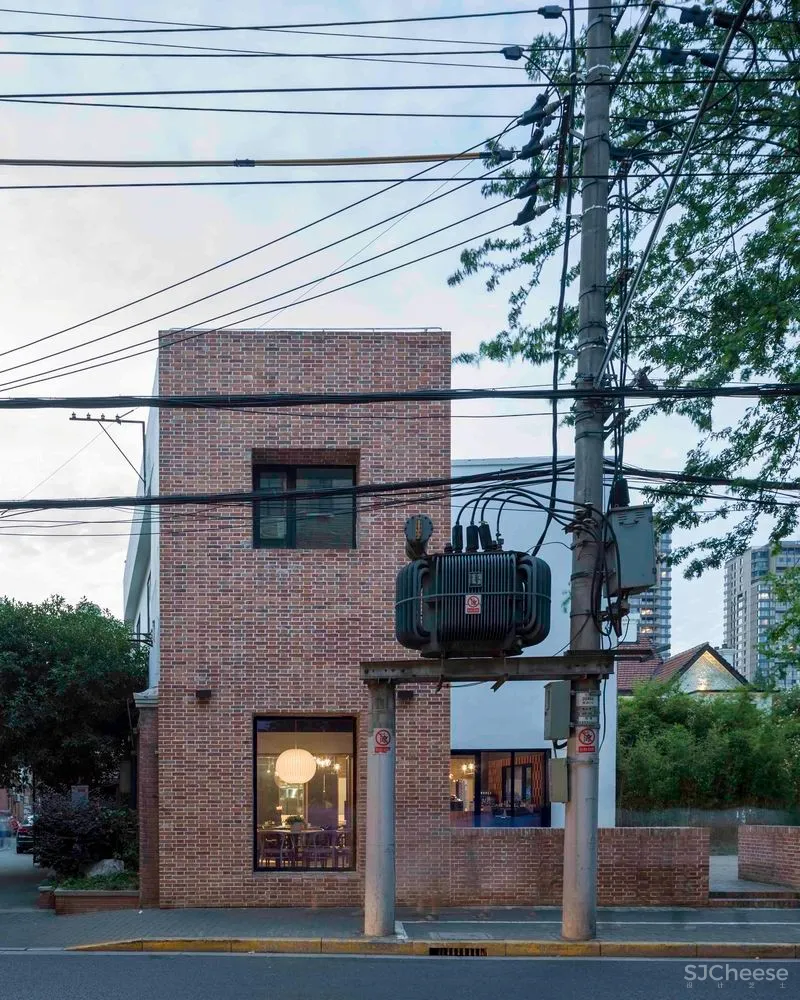 上海愚园路创意园区改造 / 如恩设计研究室