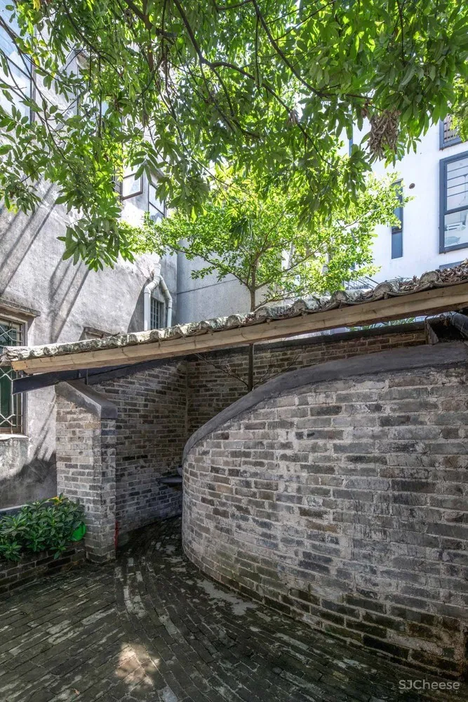 新基白房子民宿群 / 竖梁社建筑