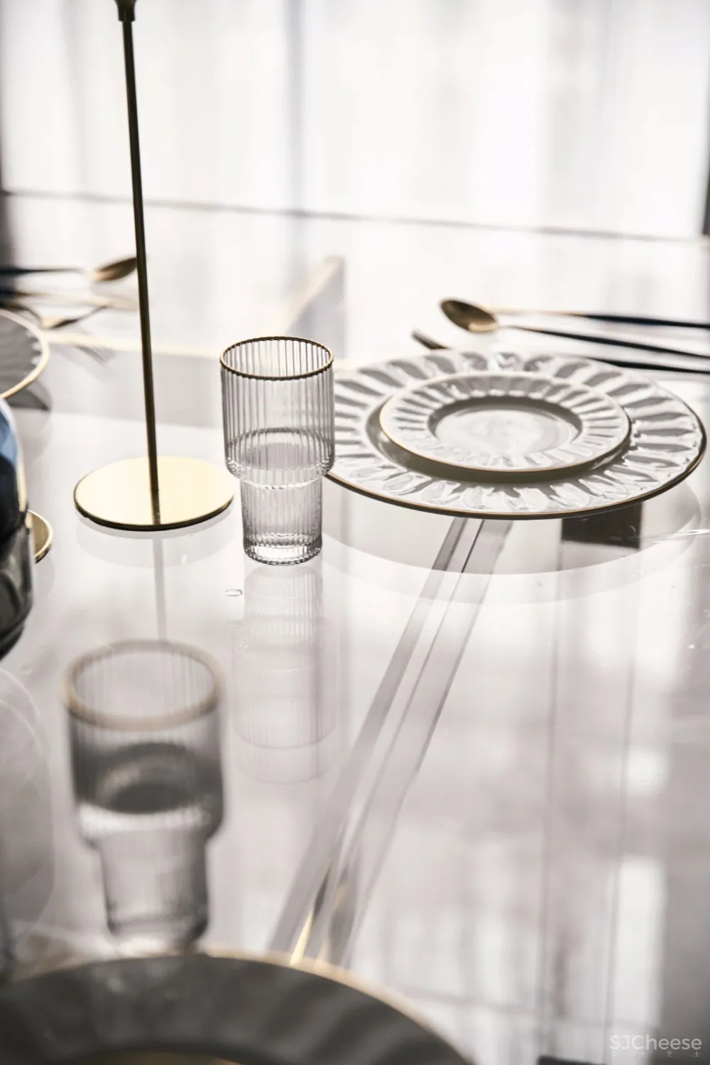 新作丨丛 林 都 市