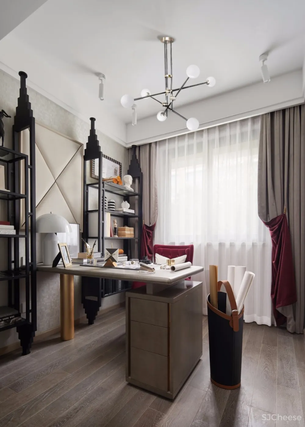 ‘’红梨色‘’点缀的奢丽雅致样板房丨这是一场以取悦自我为主题的视觉盛宴