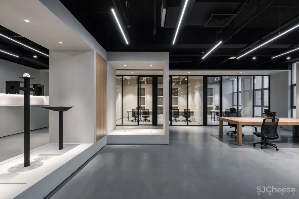 华成智云总部 / 班得建筑