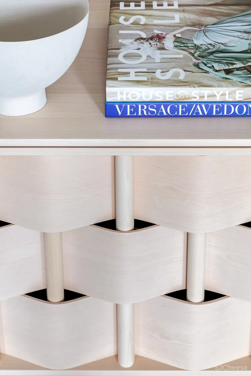 Louise Holt新作 | 永恒的简约美学