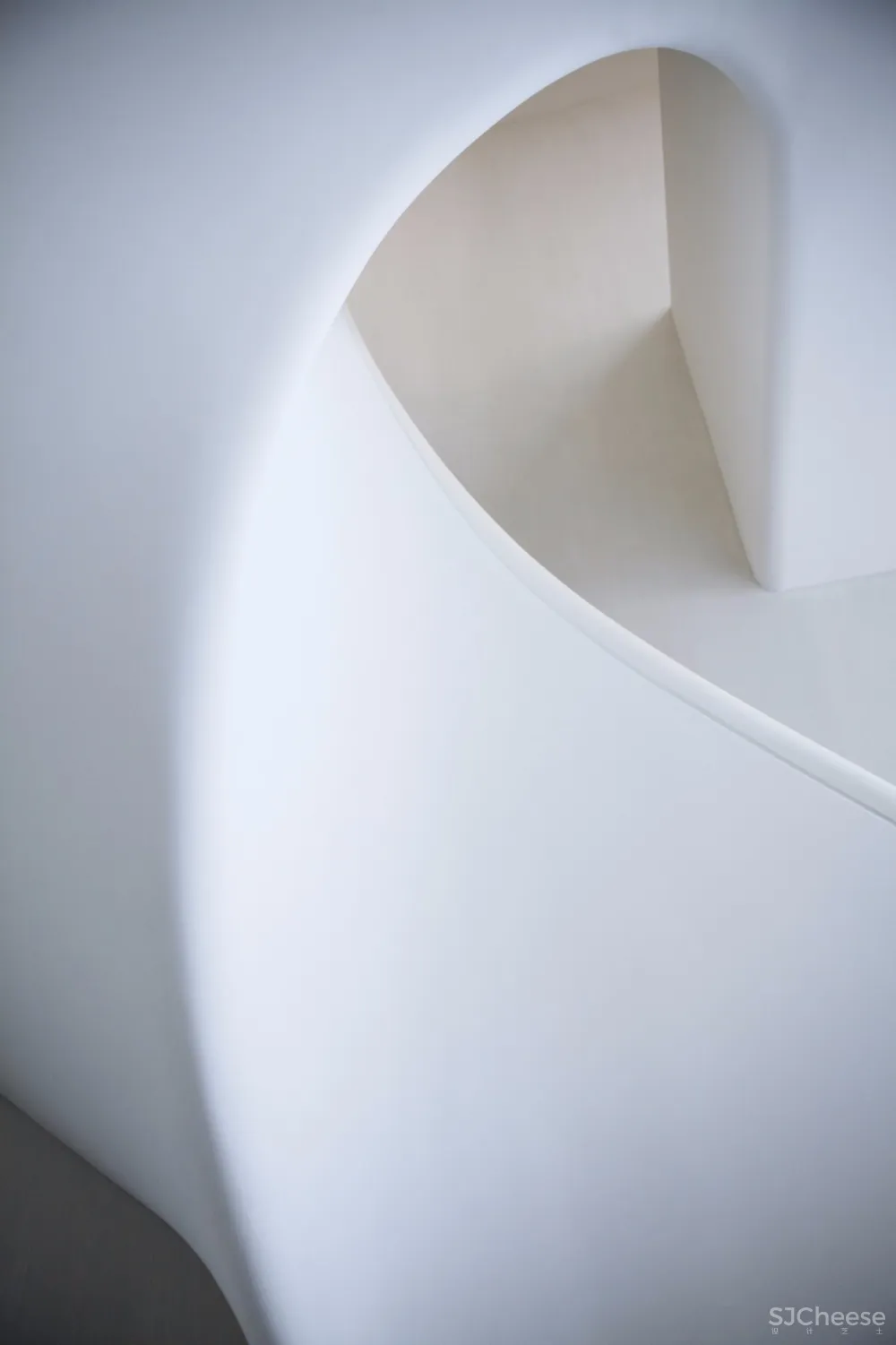 Helene Van Marcke | 巴黎“复古”的幽默