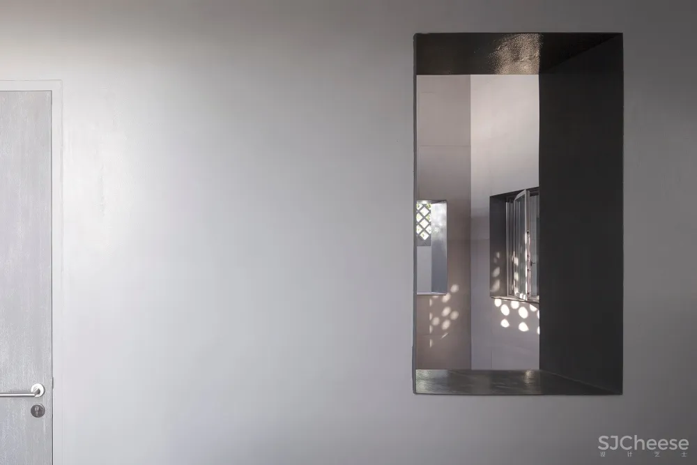 泰国镂空混凝土砖住宅 / all(zone)