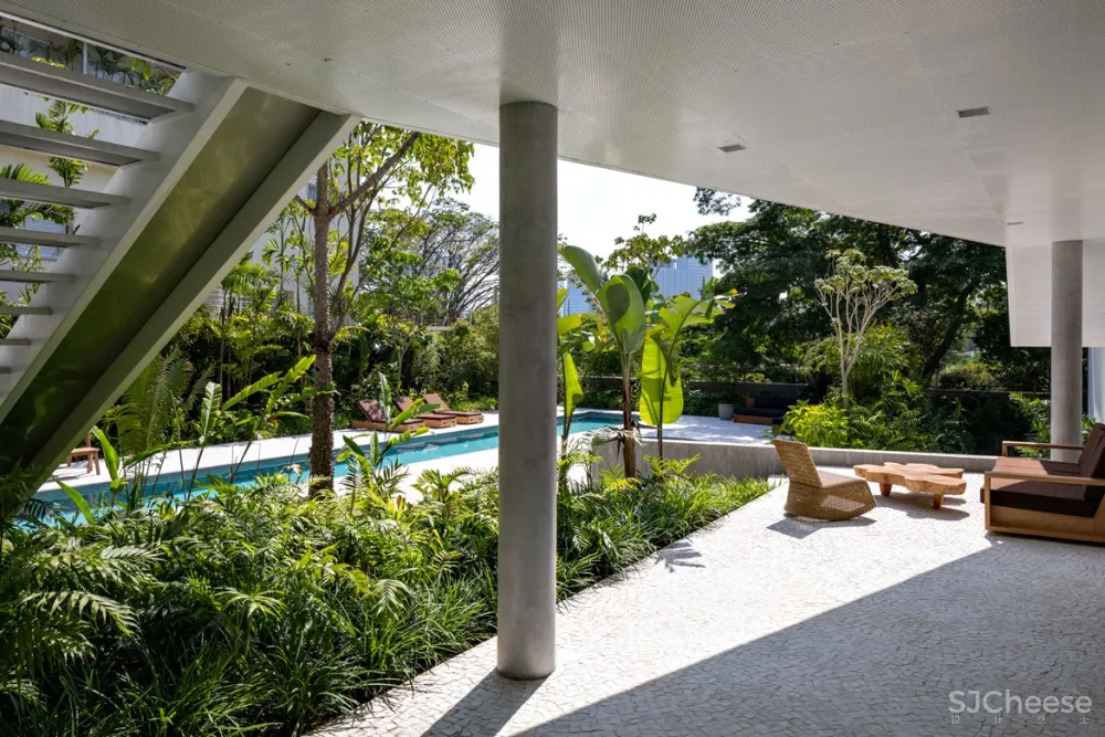 M之家 / Felipe Hess Arquitetos