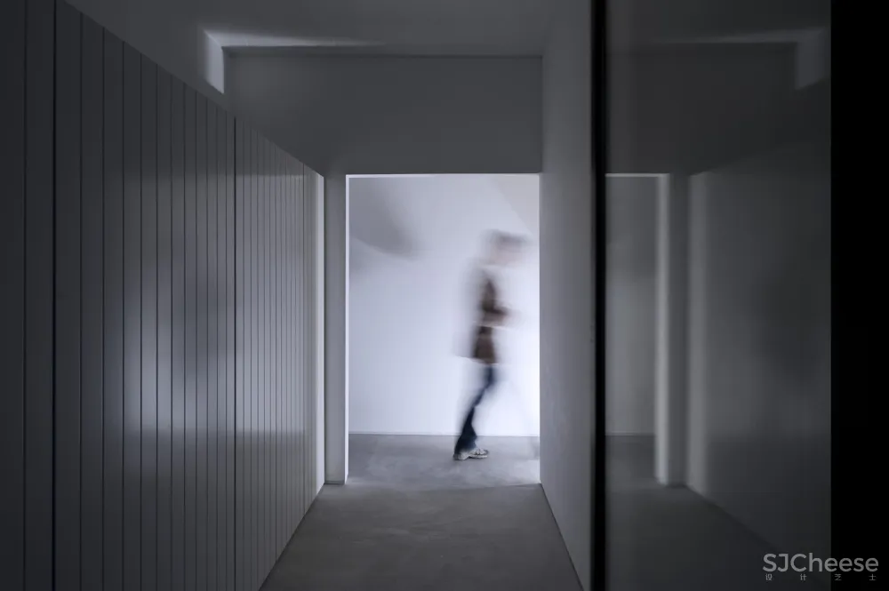 Pereira Miguel Arquitectos | 沙丘之家