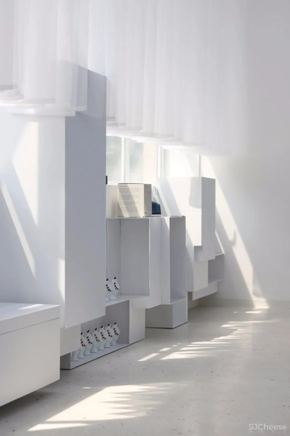 MurMurLab:藏在空间里的十二行诗