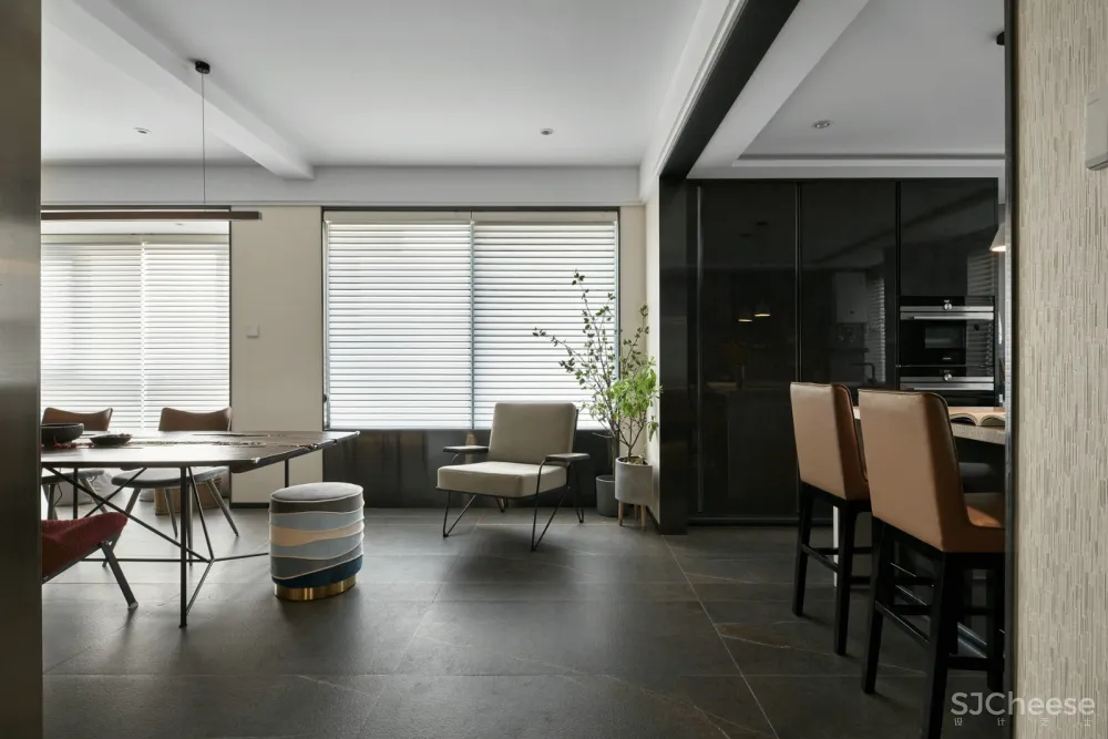 新作丨打破传统格局 在空间中的创新