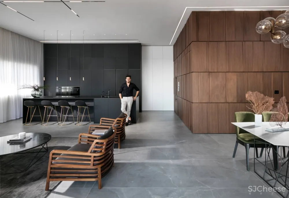 与0932相媲美的设计师丨只做简约纯粹的设计