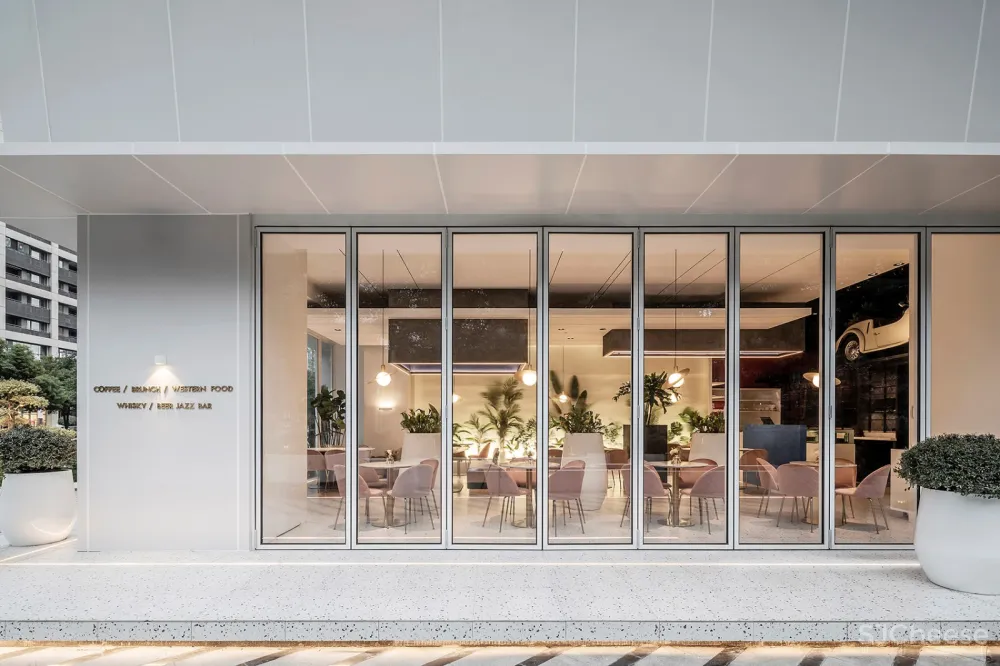 翠贝卡河西旗舰店,南京 / 南京市線状建筑设计研究室