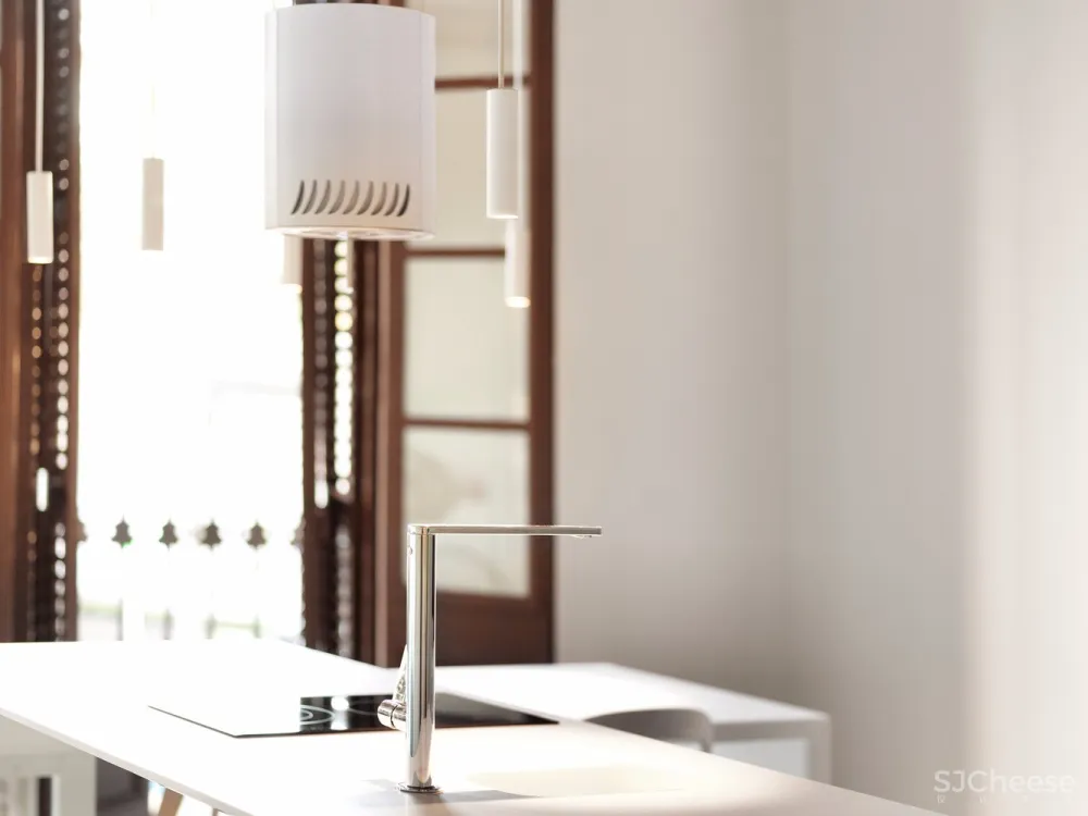 Cometa Architects:The Lightslice,从破旧公寓到阳光漫射居所