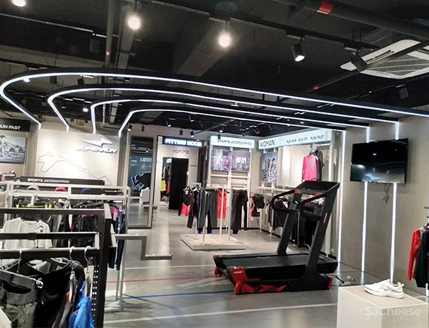 TY设计 · SUPERRUN运动品牌，时尚的不像实力派