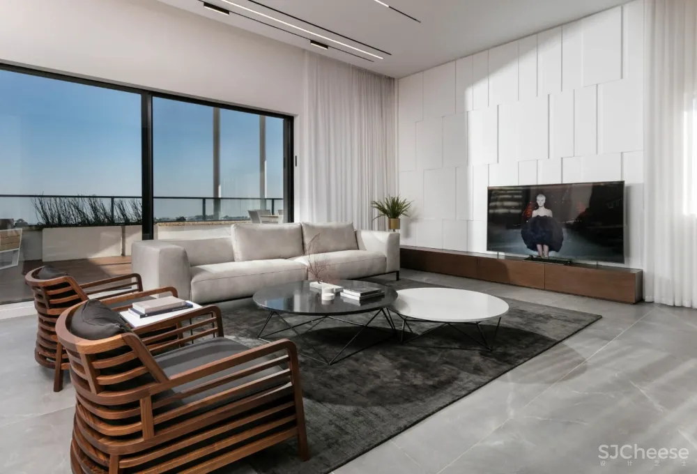 与0932相媲美的设计师丨只做简约纯粹的设计