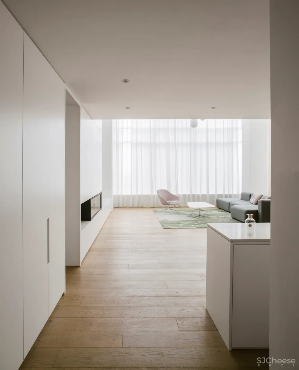 TC Apartment by Office ZHU