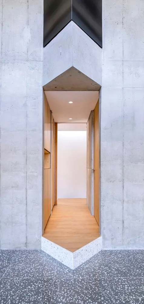 Soha House / Wonder Architects + NEEDS Architects