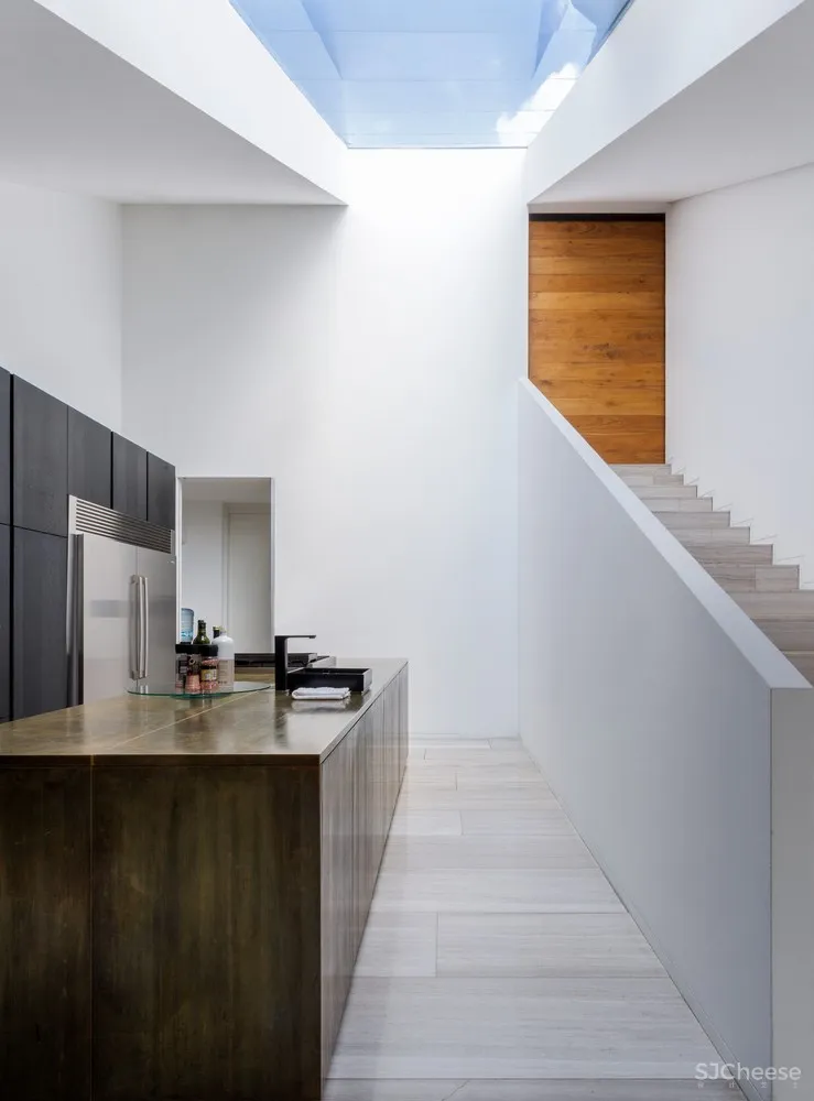 House JA / HW-STUDIO