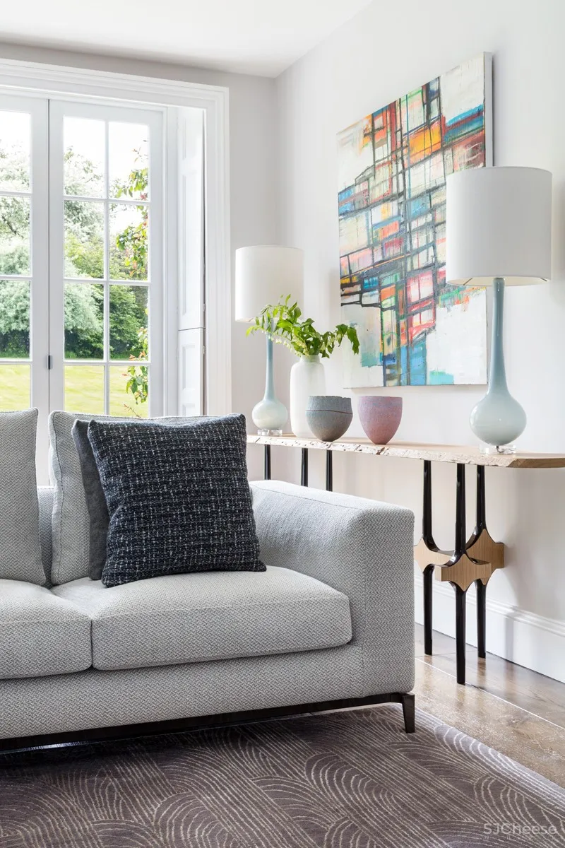 Louise Holt新作 | 永恒的简约美学