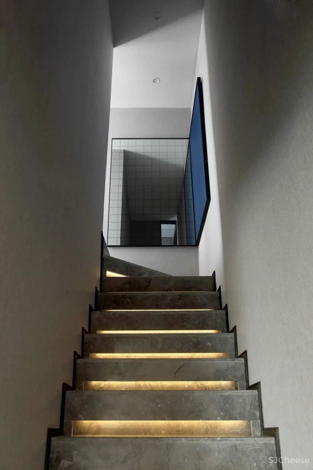 新作 | 200㎡ 顶级复式,绝佳质感打造高级范