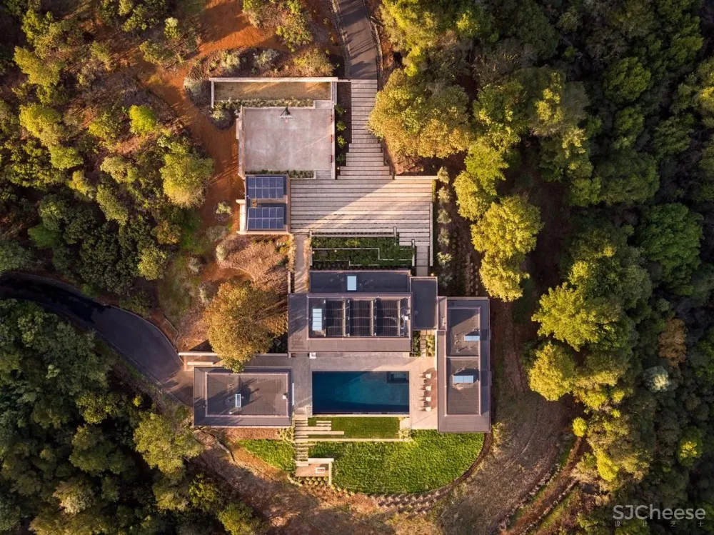 John Maniscalco | 提升光与空间的自然品质