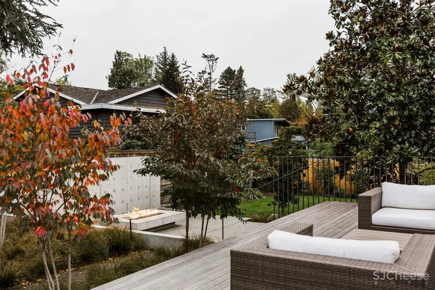 The Remodel of a 1959 Ranch-Style House in Madison Park