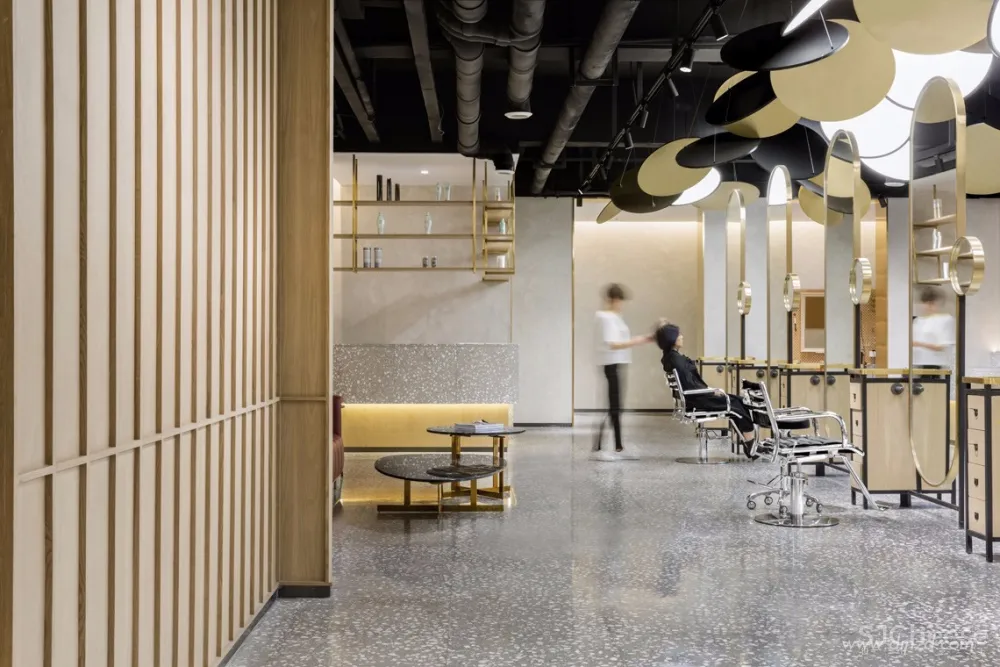 普斯格睿 | 以情感介入探究空间本身