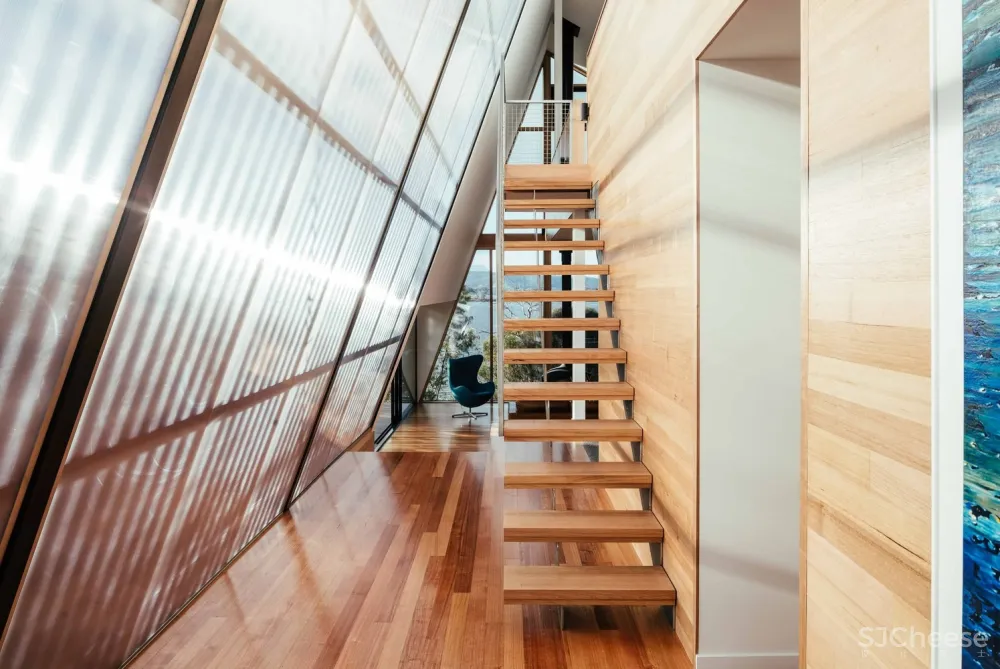 阿波罗湾屋,围绕旧棚屋搭建的度假小屋 / Dock4 Architecture