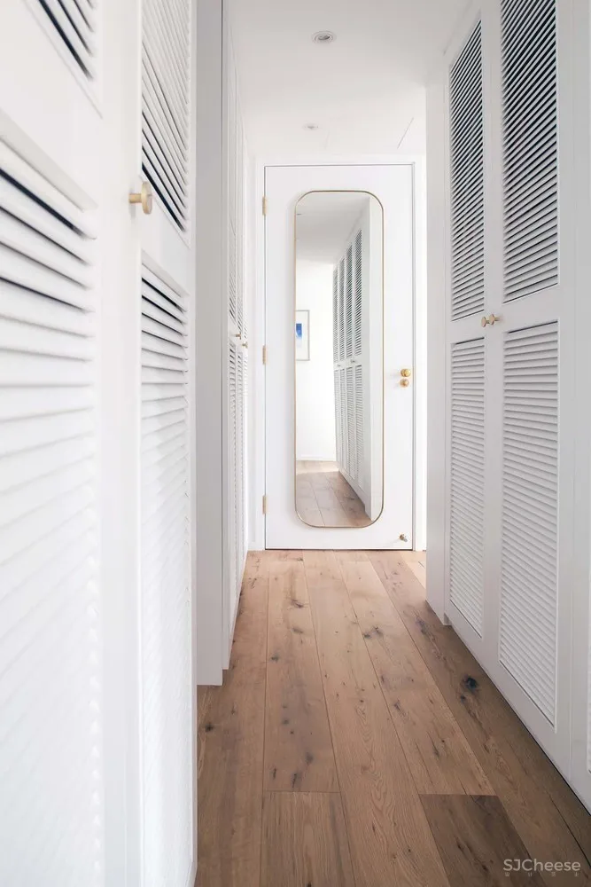 香港鲗鱼涌住宅 / 林子設計