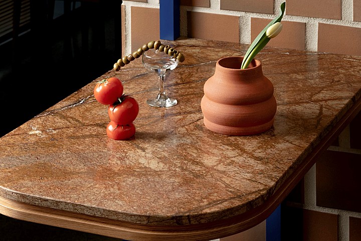 Como Taperia小吃酒吧，温哥华 / Ste. Marie Art and Design