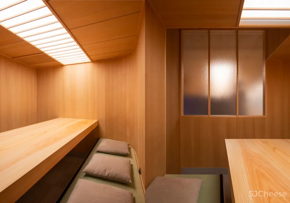 Paper Crane by CASE-REAL