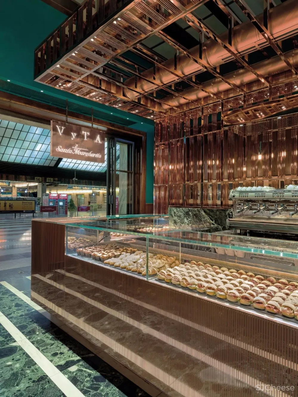 Daniela Colli | 将过去与未来融为一体