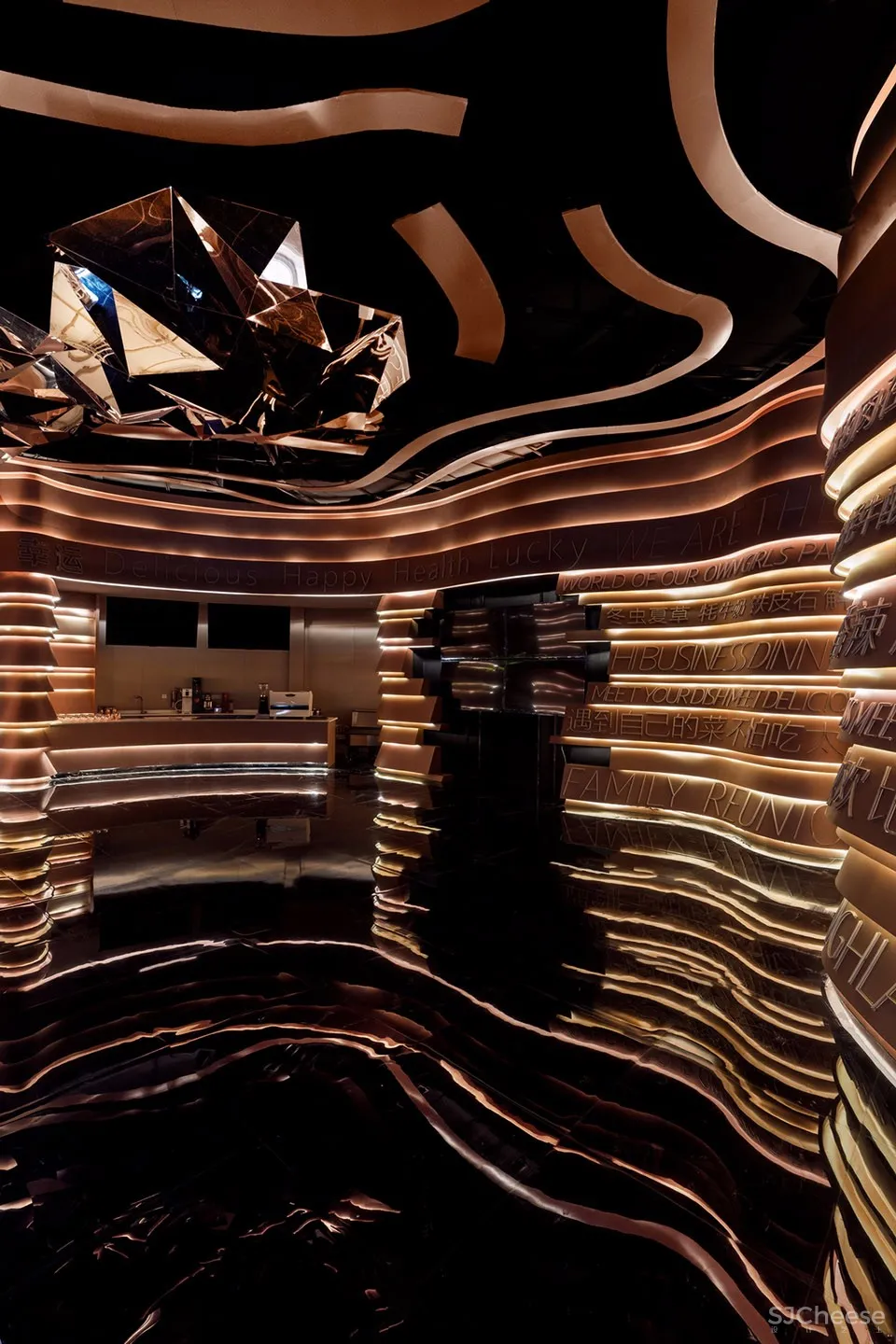 最新 | 旖旎设计:成都 四千高原火锅