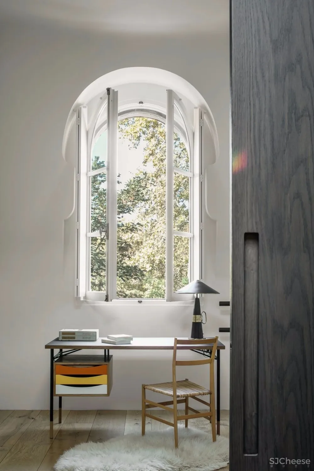 Helene Van Marcke | 巴黎“复古”的幽默