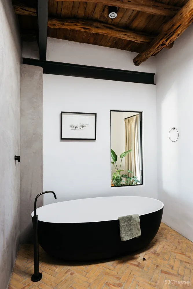 The Nieuw + ibiza interiors | 旧仓库改装梦想之家