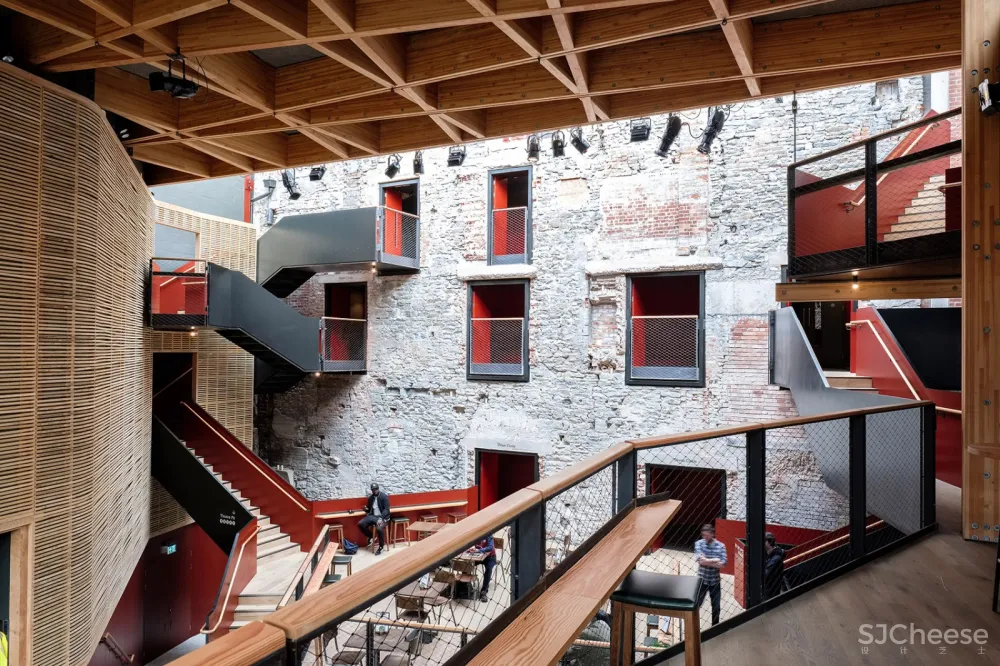 布里斯托尔老维克剧院，英国 / Haworth Tompkins