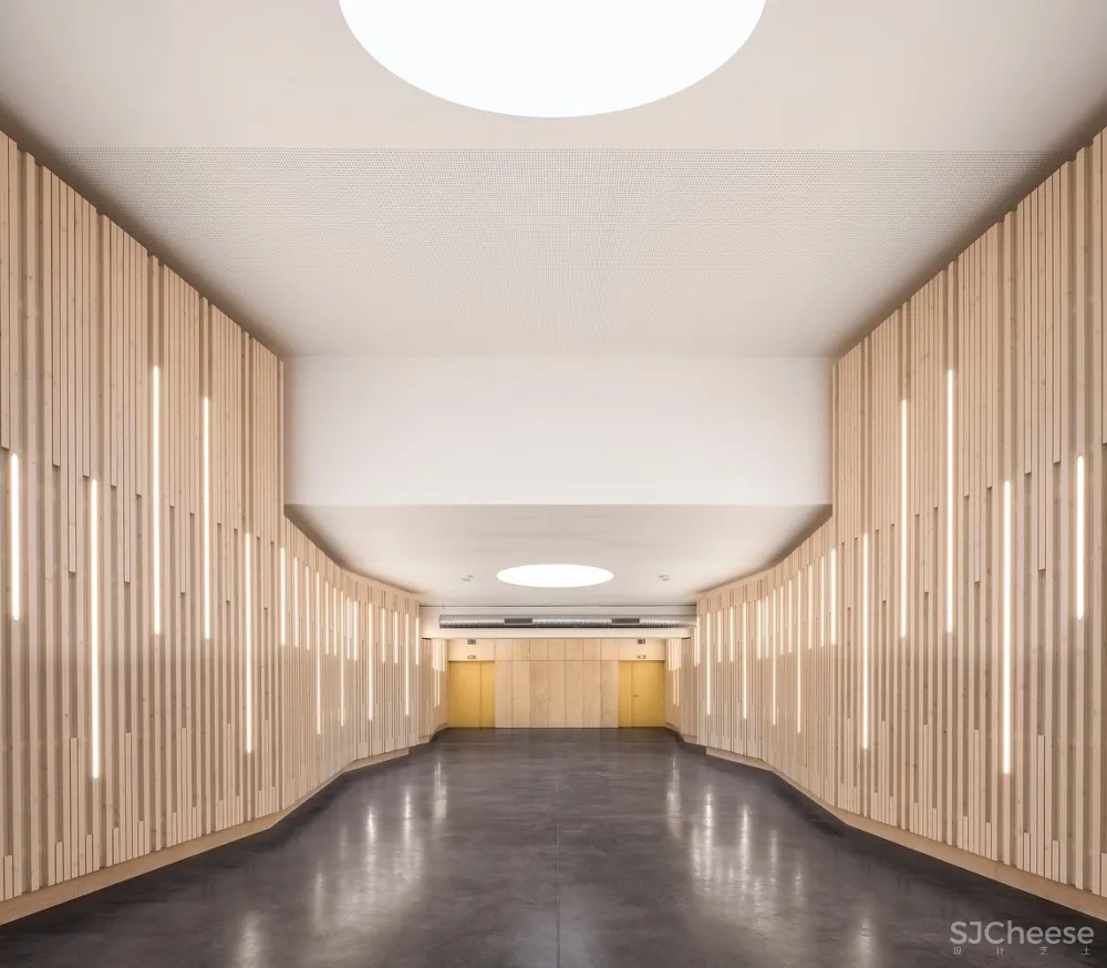 Elancourt Music School / Opus 5 architectes