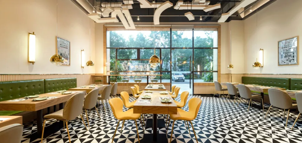 新作 | 《小荣大胜》港食餐厅