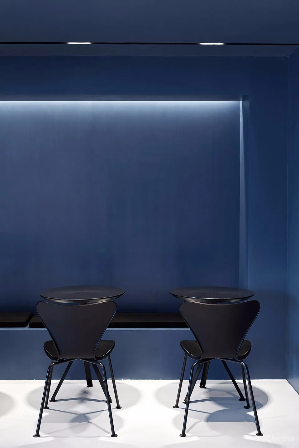 新作 | 大成设计：一半深蓝，一半浅灰 – ULUCKY甜品店