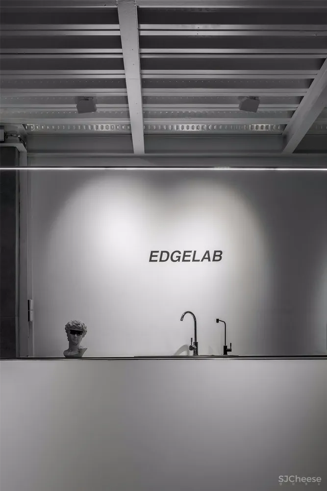 首发 | Edgelab Studio:多种功能结构艺术办公空间