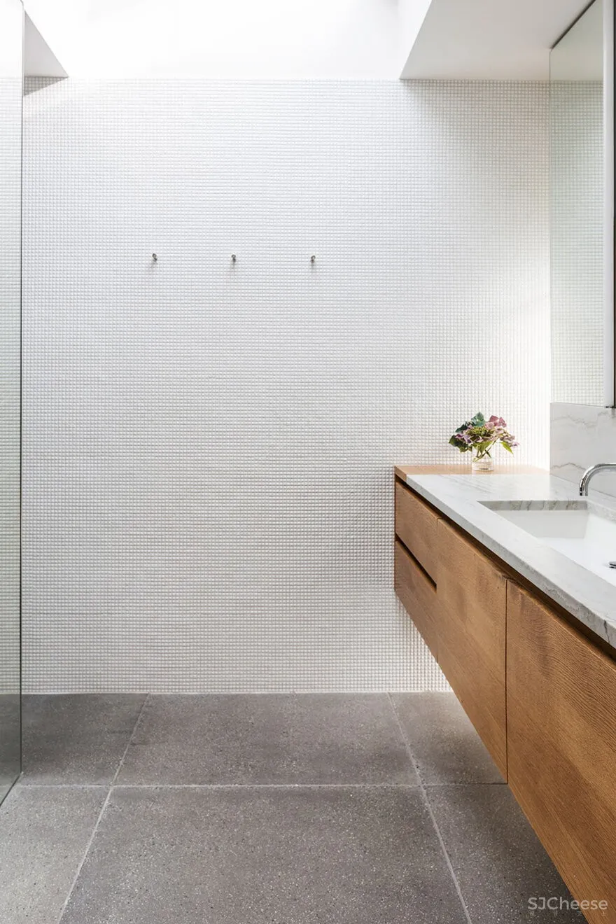 The Remodel of a 1959 Ranch-Style House in Madison Park