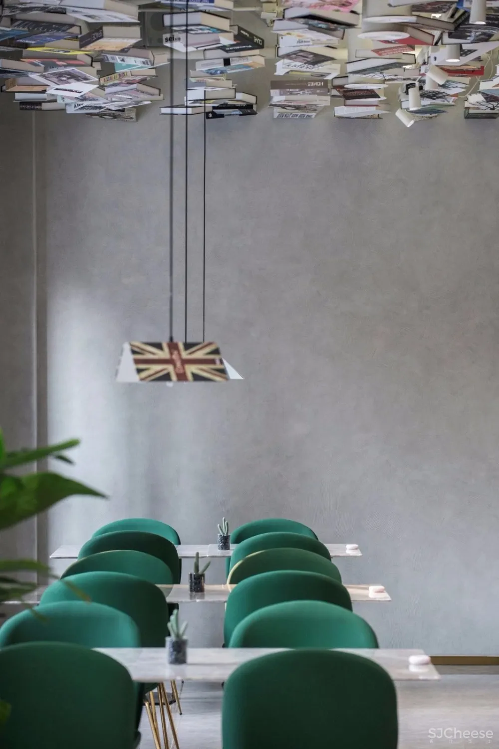 600㎡以‘’书‘’为主题新杂志咖啡设计