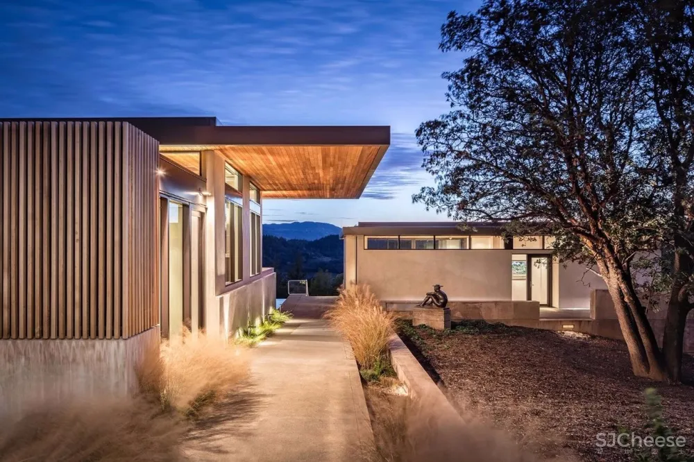 John Maniscalco | 提升光与空间的自然品质