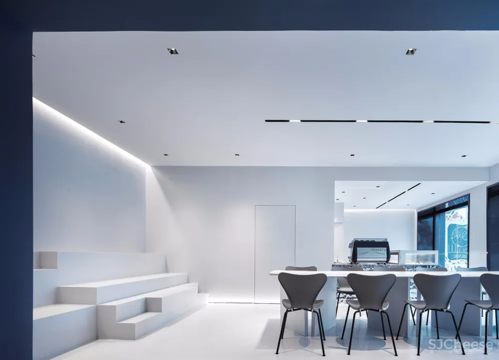 新作 | 大成设计：一半深蓝，一半浅灰 – ULUCKY甜品店