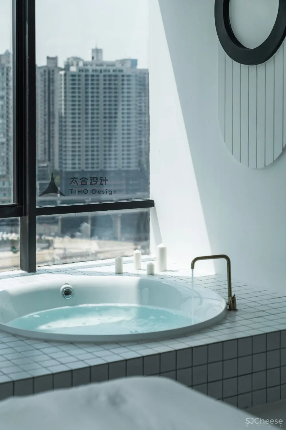 重庆偷喜酒店:22色的梦