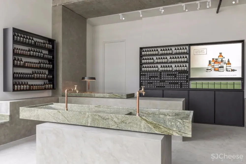 Alain Carle | 创造小而精致的空间